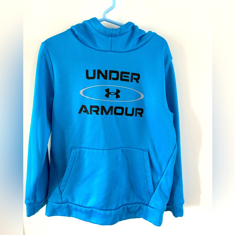 Boys Under Armour hoodie, size small. Great condition.